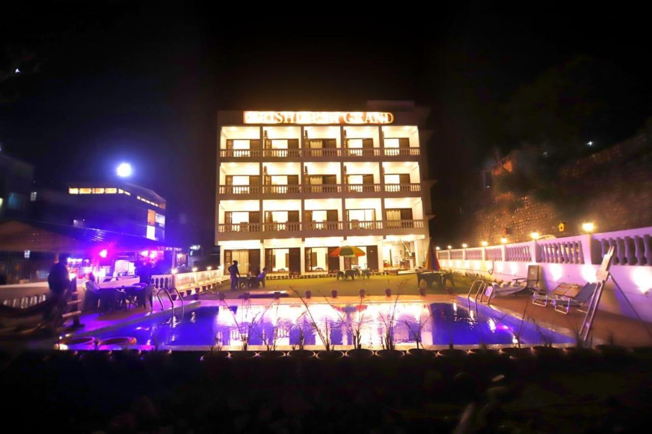 Rishikesh Grand Hotel Luaran gambar