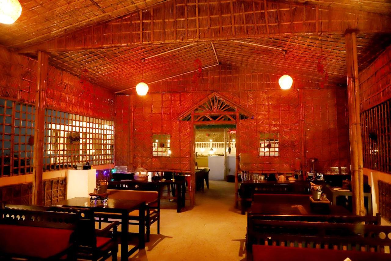 Rishikesh Grand Hotel Luaran gambar